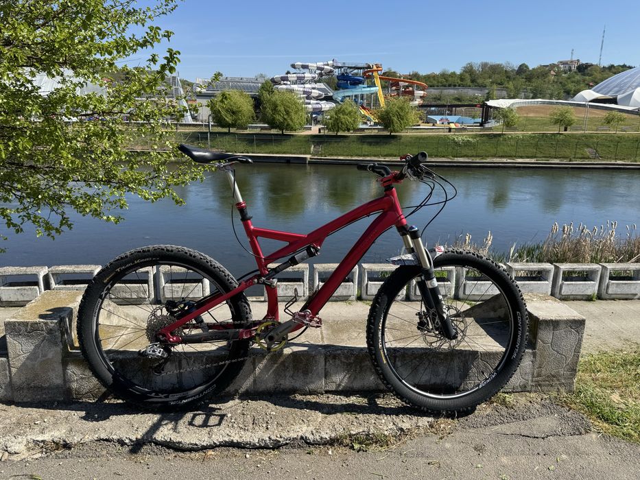 Bicicleta Enduro Specialized Stumpjumper FSR Expert