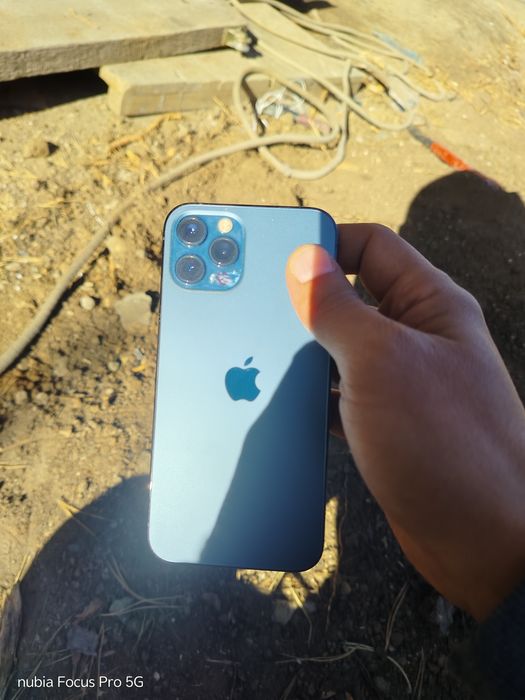 Продам Iphone 12 pro 256gb