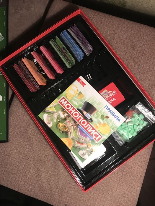 Настольная игра монополия