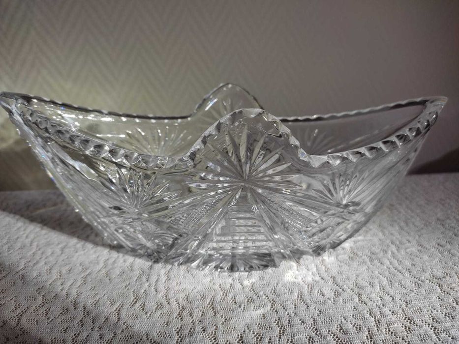 Кристална бонбониера