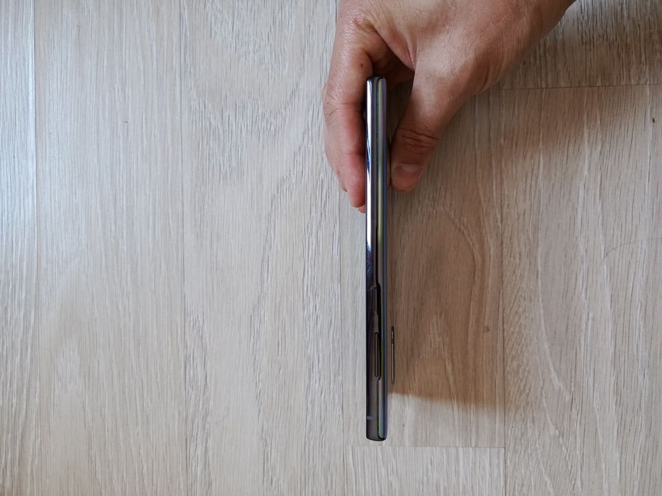 Samsung Galaxy Note 10 Plus (12/256 GB) — Aura Glow