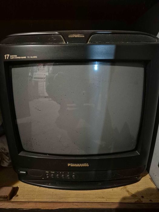 телевизор Панасоник
