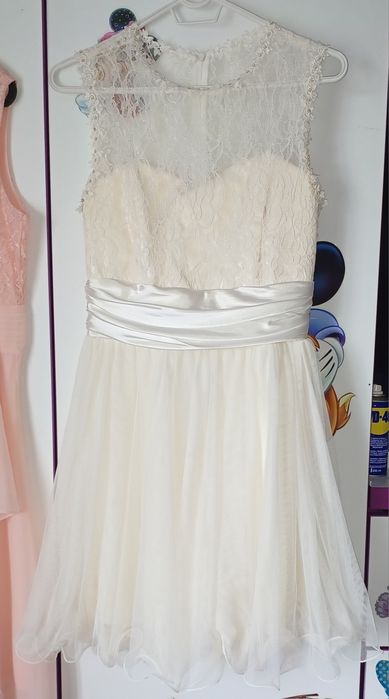 Rochie alba 40-42