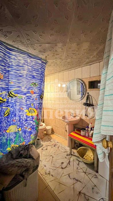 продается 4х ком дом Центр Айдана Имп