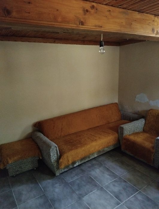 Продава къща в с.Крайни дол общ.Дупница