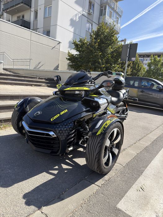 Can-Am Spyder F3 Sport !