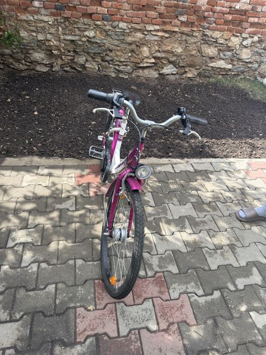 Bicicleta pentru fete
