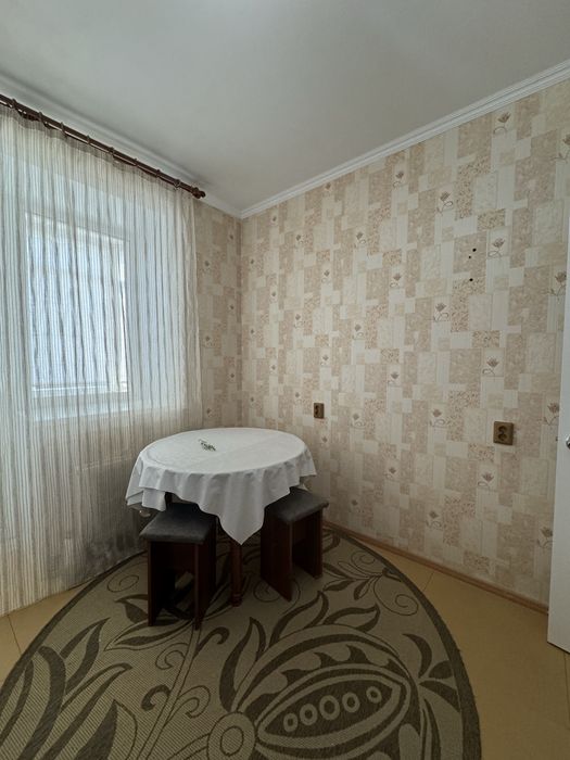 Продам 1 комнaтную  квартиру