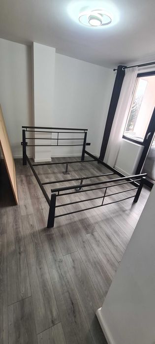 Dormitor cu saltea 160x200