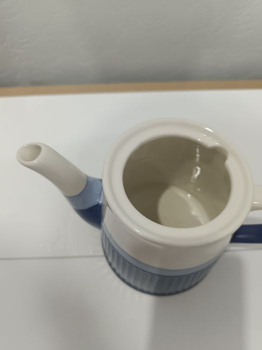 Продам срочно посуду