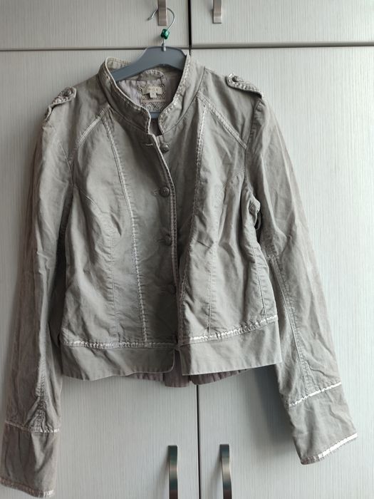 Намалена цена Дамски сака , яке и шлифер