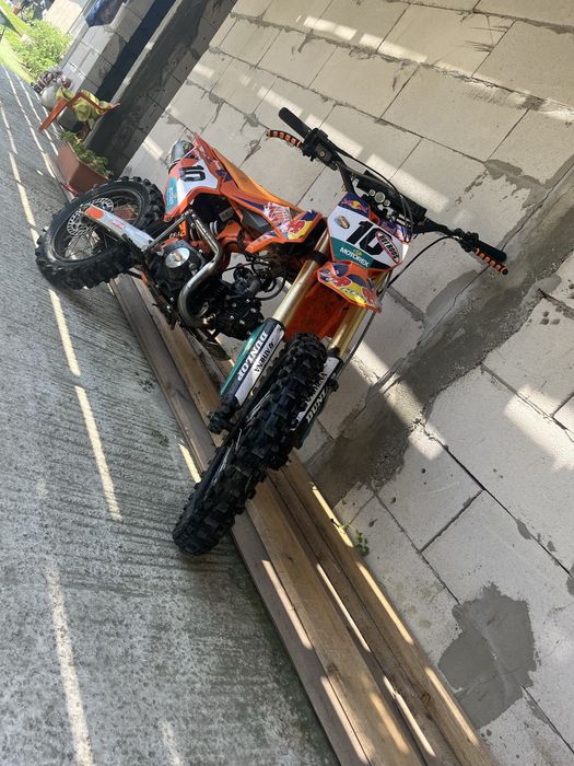 Se vinde cross Ultra 125cc usor negociabil