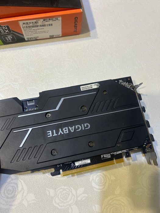 Видеокарта 1660 супер