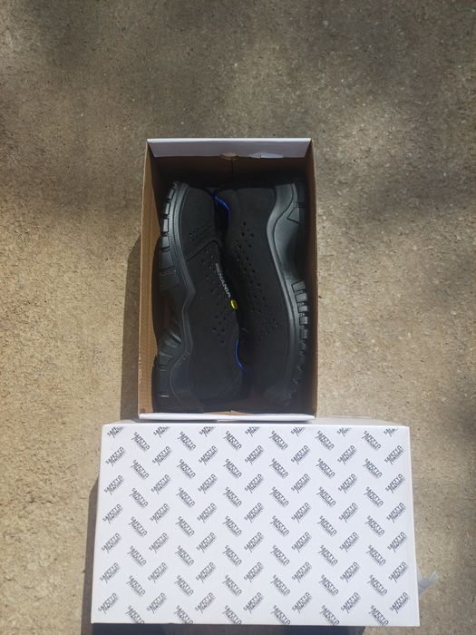 Pantofi de protectie,bocanci cu bombeu, Nr40