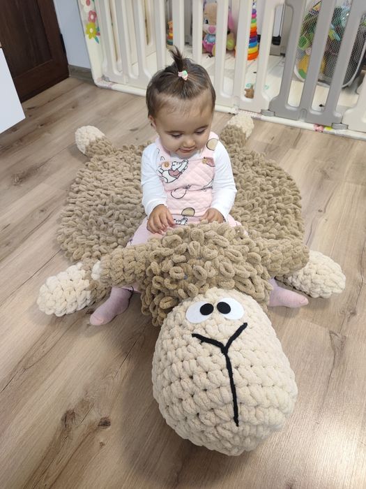 Изработка на детски килими