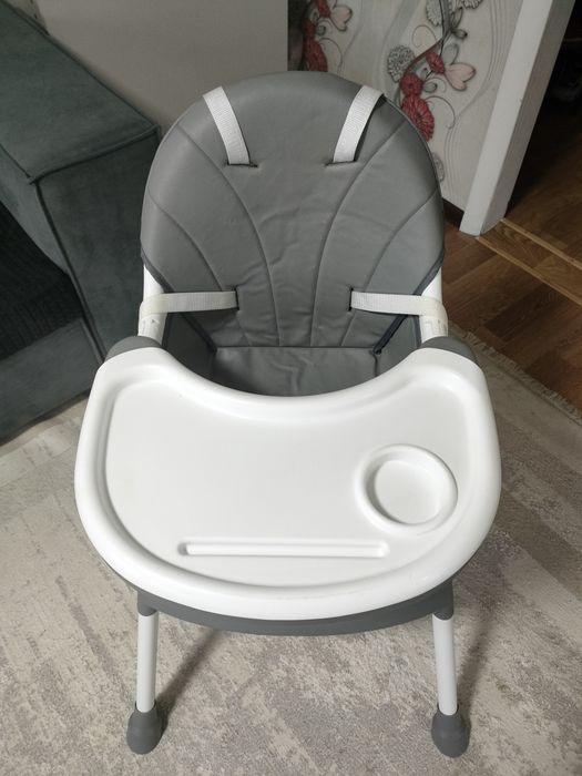 Детский стульчик для кормления