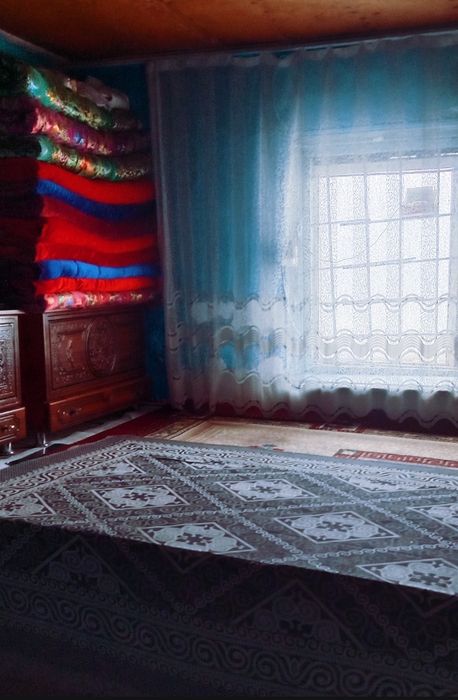 Продаеться дом. Үй сатылады.