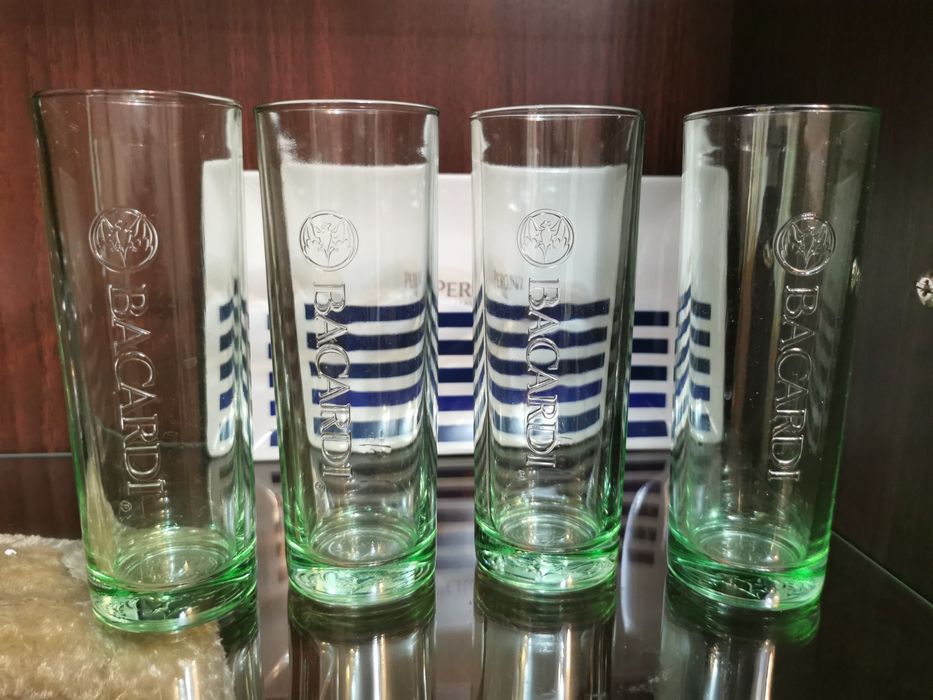 Pahare Bacardi de colectie