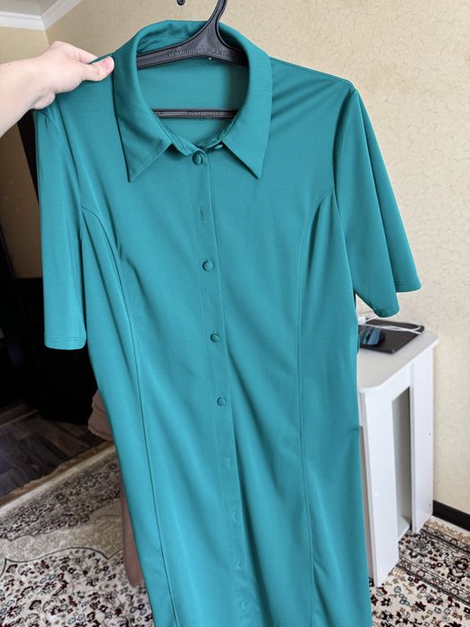 Продам женское платье