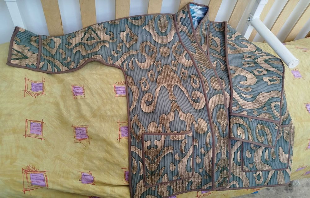 Модный узбекский чапан недорого