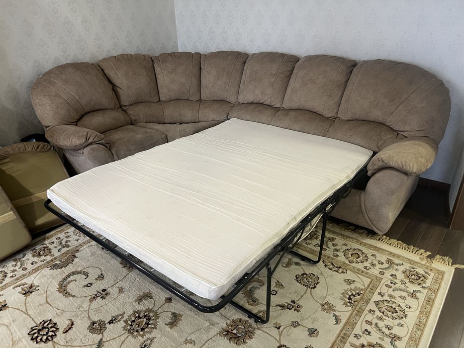 Продам диван, в отличном состоянии.