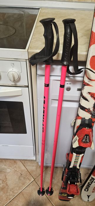 Ски, ски обувки и щеки