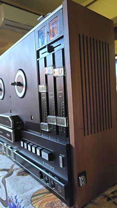 Magnetofon Philips N4417