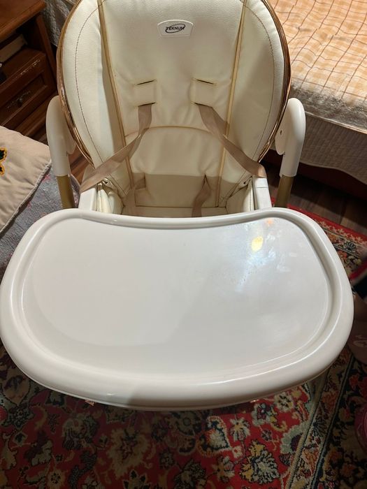 Детский стульчик для кормления