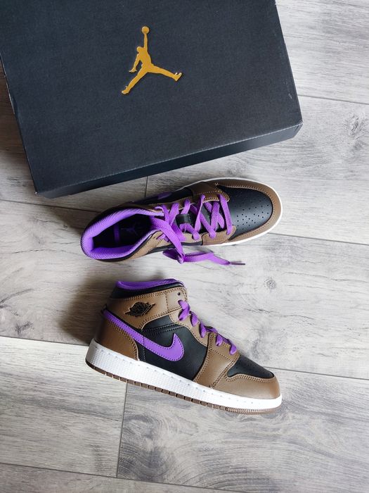 Air Jordan 1 Mid Purple Mocha