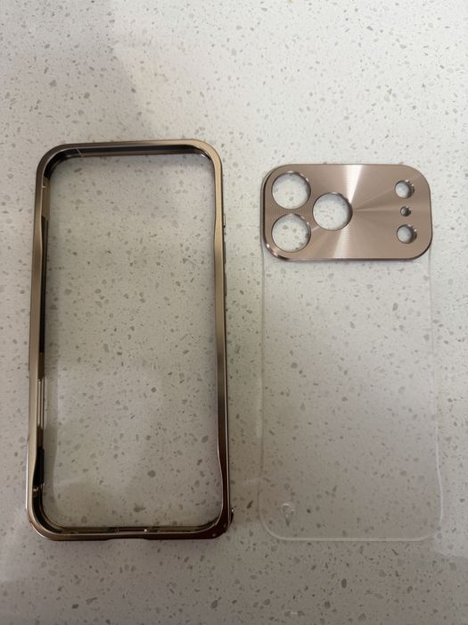 Iphone 17 pro Max метал чехол