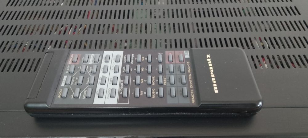 Amplificator Marantz PM 75/Telecomanda