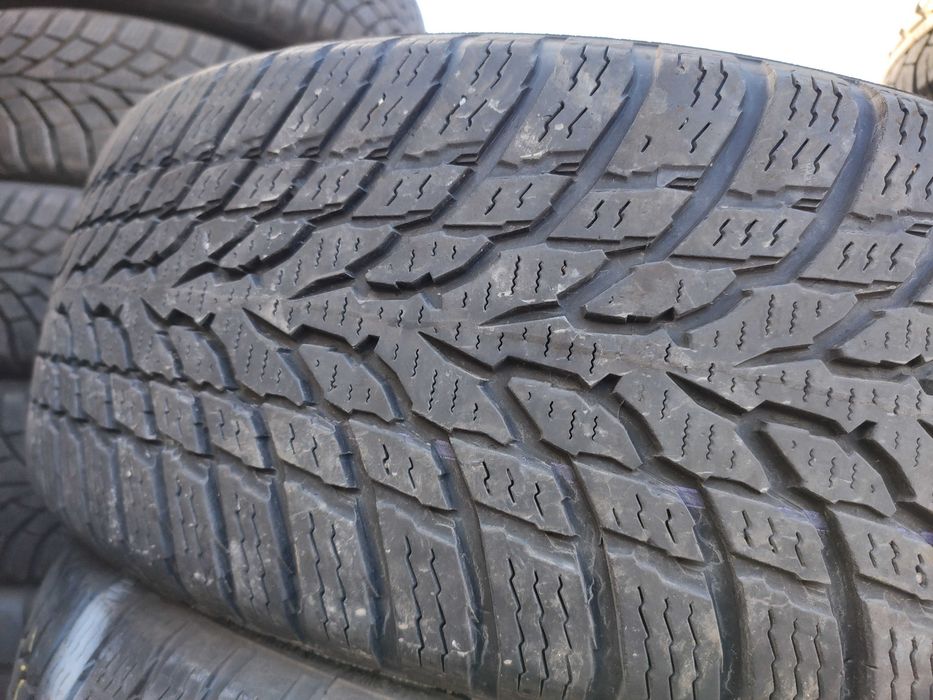 4бр Зимни гуми 195 60 15 - Nokian
