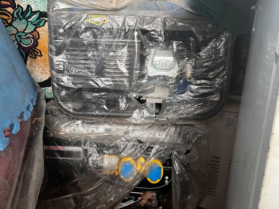 Продам 3 бензиновых генератора.