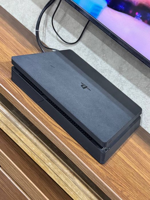 PlayStation 4 новая