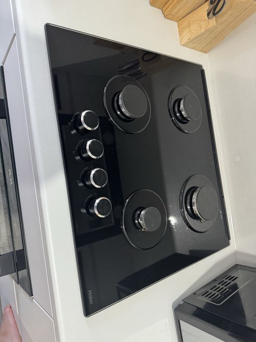 Продам газовую поверхность