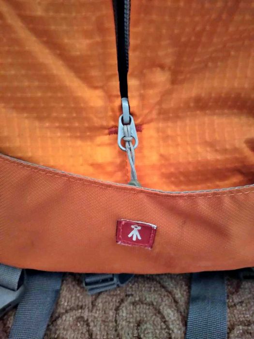 Раница Nest Explorer