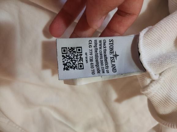 Stone Island 532B9 Бял Суитшърт – Оригинален (чисто нов)