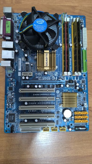 Материнская плата.