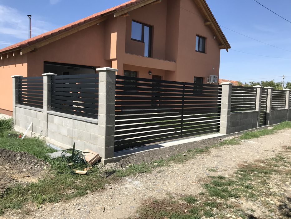 Confectii metalice usoare