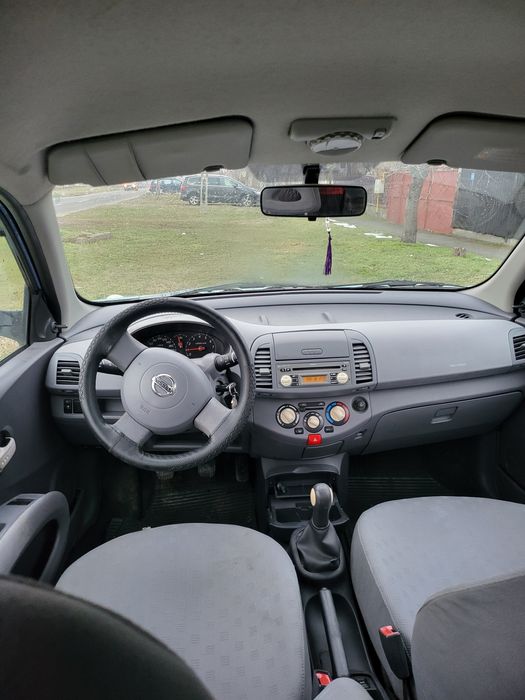 Vând Nissan Micra