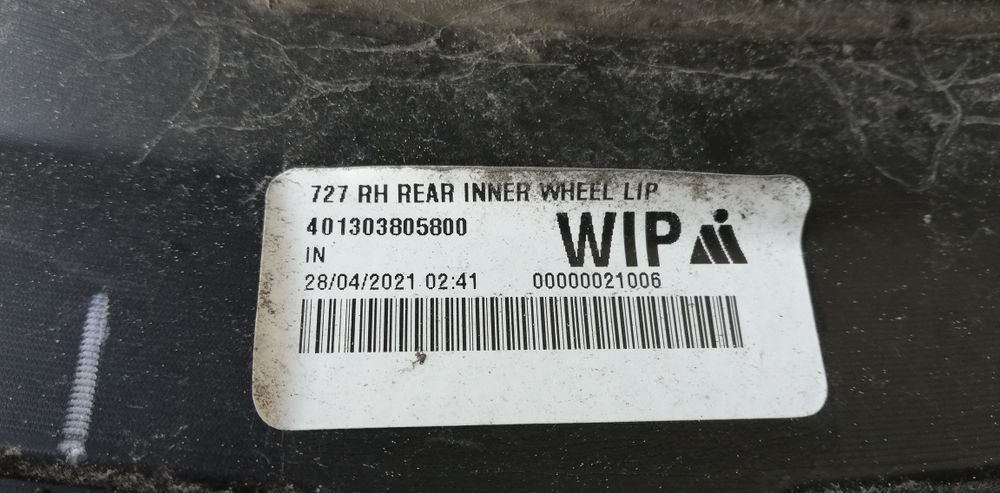 Заден десен надкалник Ford Mustang Mach-e 2021-