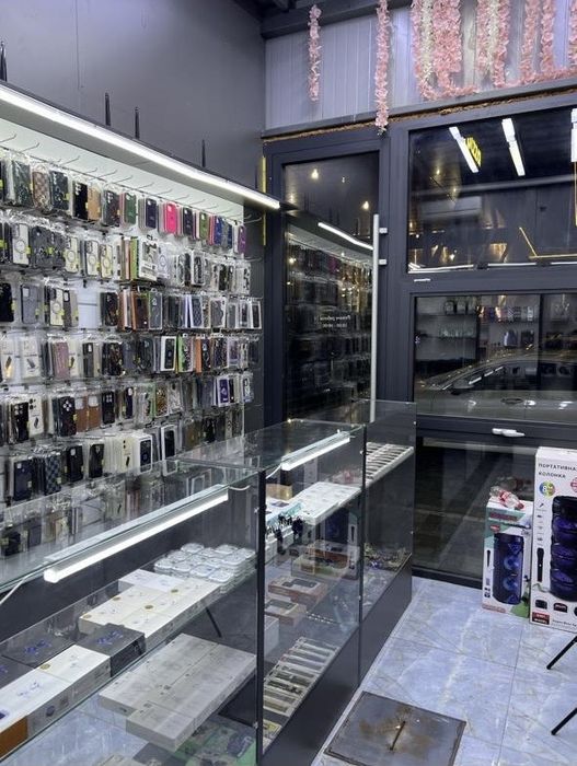 Продается магазин сотовых аксессуаров!