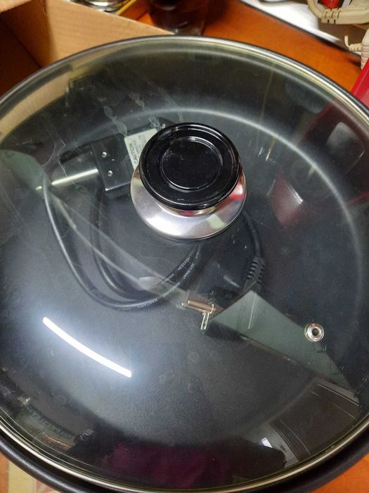 Tigaie electrică 36 cm NOUĂ, capac sticlă, multifuncțională