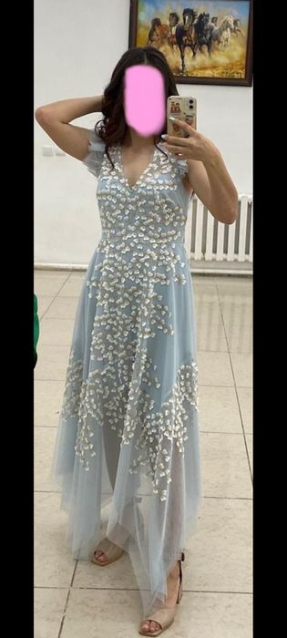 Продаётся вечернее платье