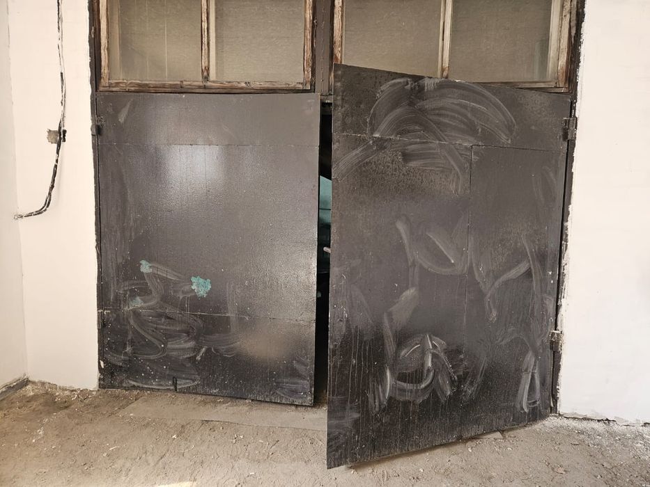 Продам ворота металлические