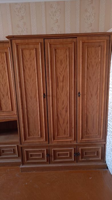 Отдам бу стенку бесплатно. Самовывоз