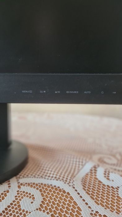 Монитор Samsung SyncMaster 2243SW