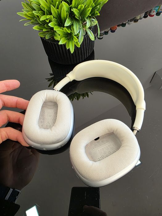 Най-ниска цена на пазара AirPods Max 1 Gen Сиви – работят отлично