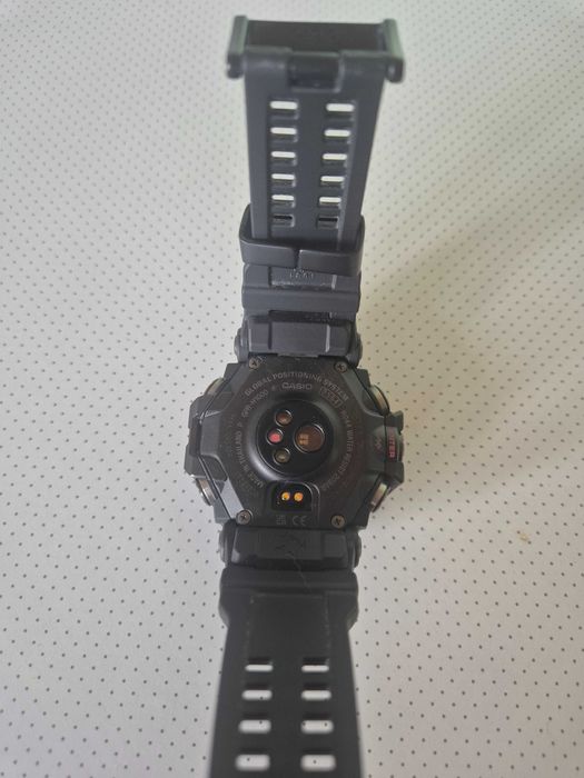 Часовник Casio GPR H-1000