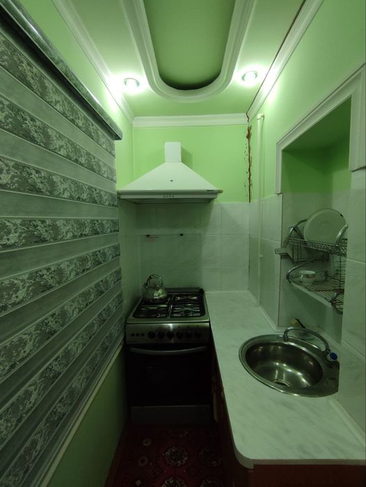 Урганч шаҳар Шарқ бозори ёнида квартира ижарага берилади,